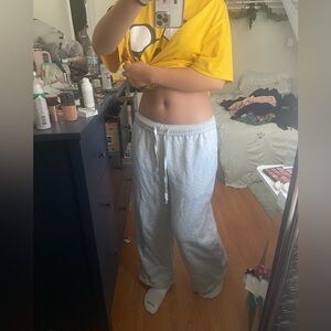 Brandy Melville baggy sweatpants